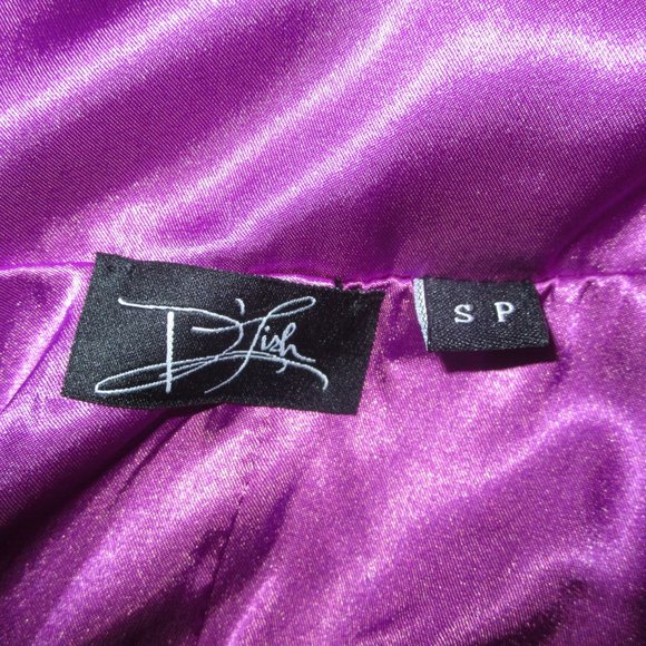 Catherine D'Lish Beverly Gown - Picture 5 of 9